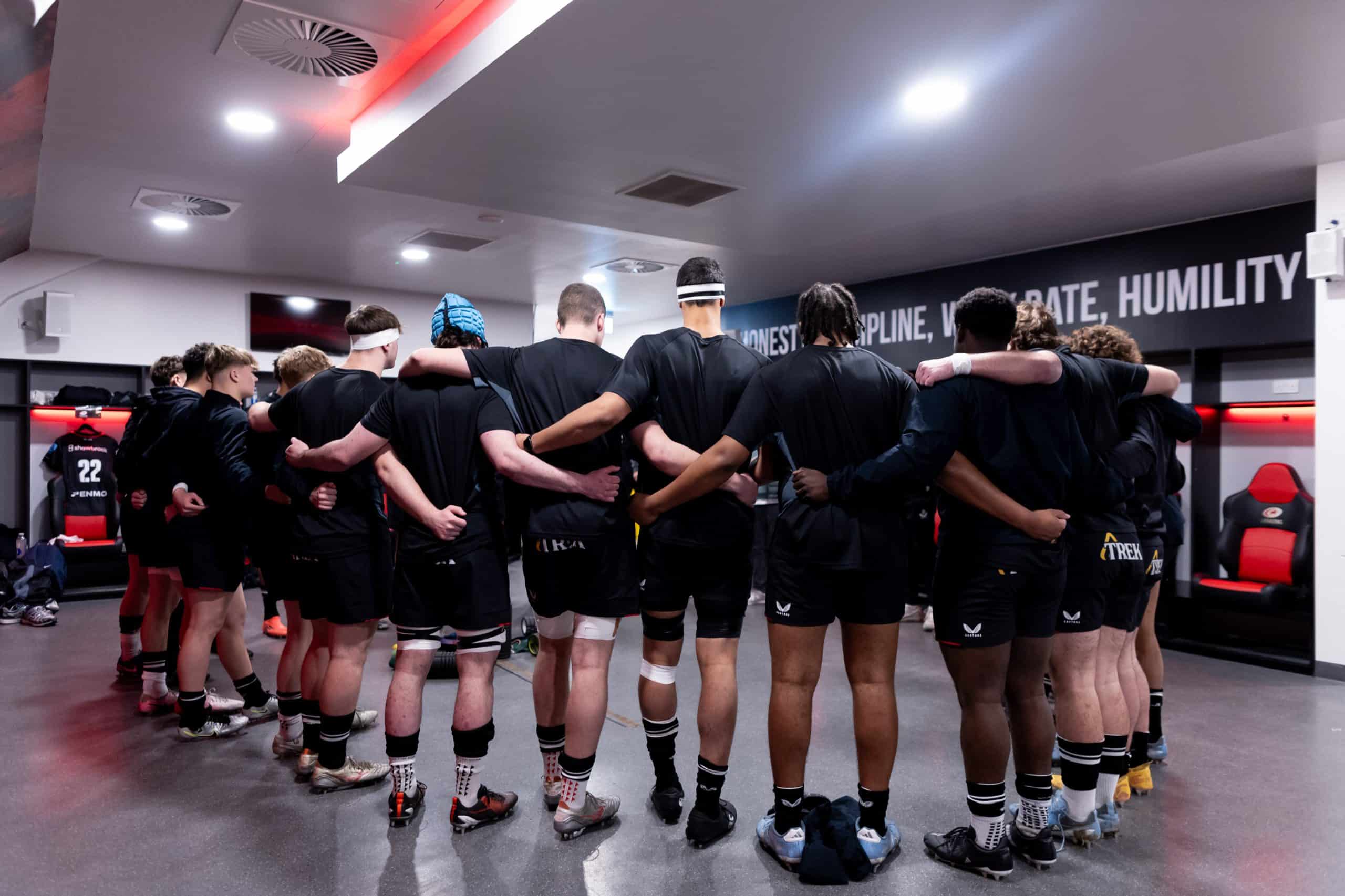 Saracens u18 v exeter chiefs u18 photo: juan gasparini / gaspafotos / saracens